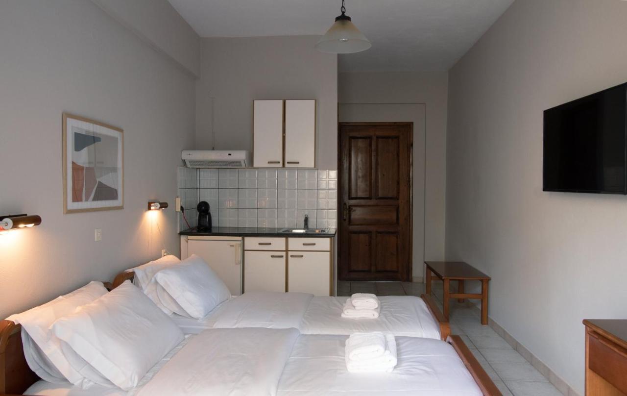 Pomelo Rooms Parga Buitenkant foto